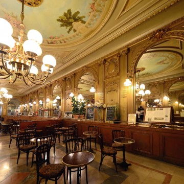 Café de la paix vue d'intérieur