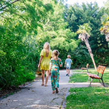 Promeneurs au parc