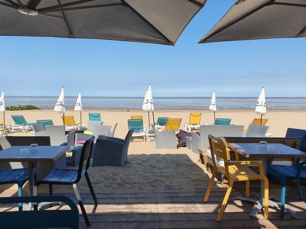 Hotel Restaurant L Atelier des Cousins H  tels Ch  telaillon-Plage