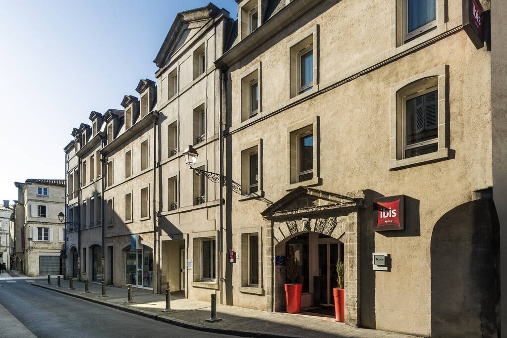 Hôtel Ibis La Rochelle centre historique Hôtels à La Rochelle  La