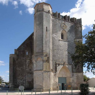 Eglise Saint-Pierre de Marsilly