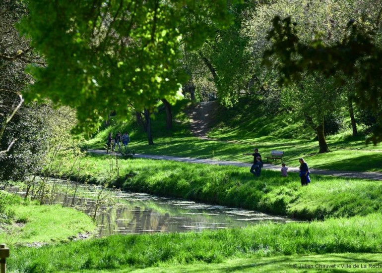 PARC CHARRUYER PARC CHARRUYER