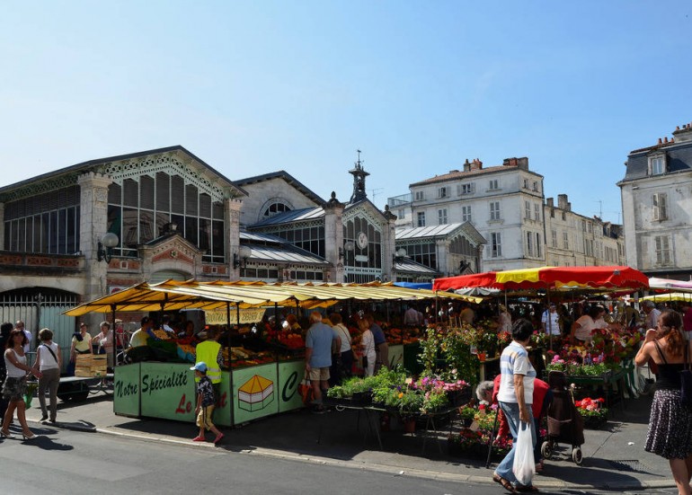 LE MARCHÉ DU XIXEME SIÈCLE LE MARCHÉ DU XIXEME SIÈCLE