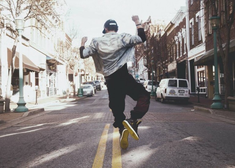 Cours d'Urban dance pour ados et adultes Cours d'Urban dance pour ados et adultes