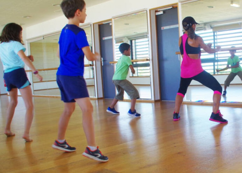 Atelier estival enfants - Zumba Kids Atelier estival enfants - Zumba Kids