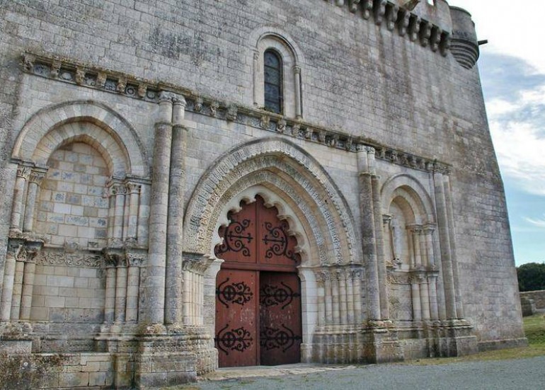 Eglise Saint-Martin Eglise Saint-Martin
