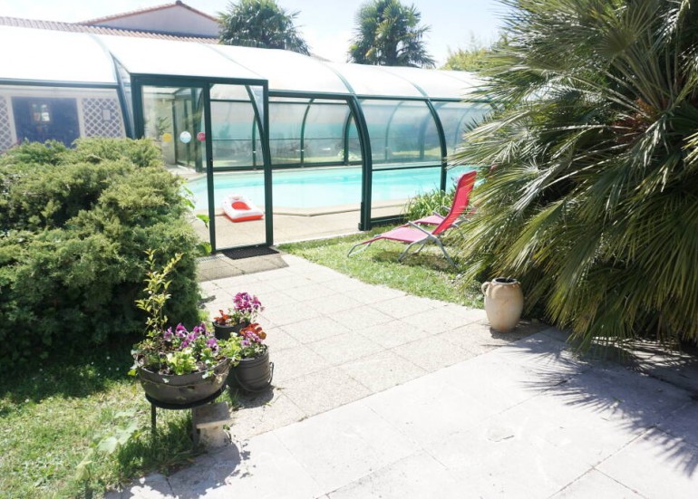 Piscine couverte