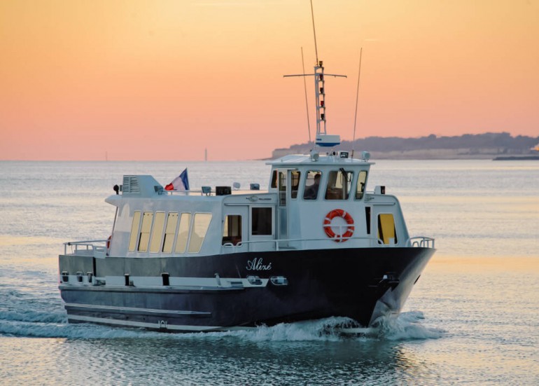 Cap sur Fort Boyard, croisière commentée - La Rochelle Croisières Cap sur Fort Boyard, croisière commentée - La Rochelle Croisières
