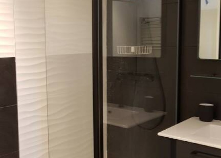 Douche - Studio Réaumur