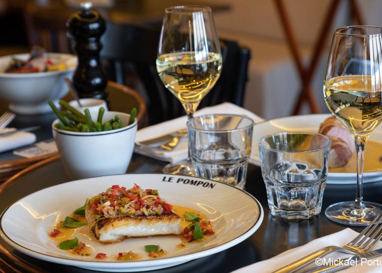 Pavé de Merlu sauce Vierge