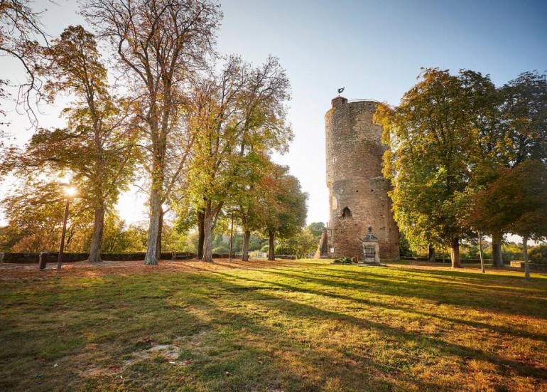 Tour Mélusine Vouvant-Vendée