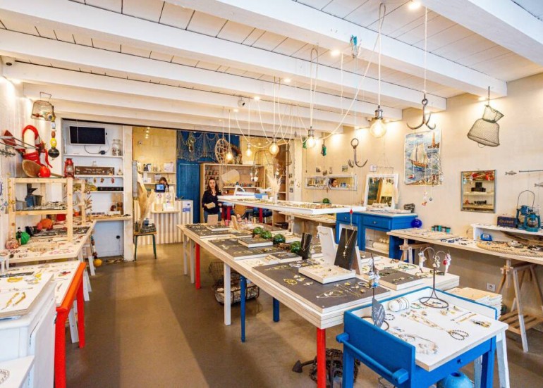 Boutique de bijoux artisanaux - Retour de Plage La Rochelle