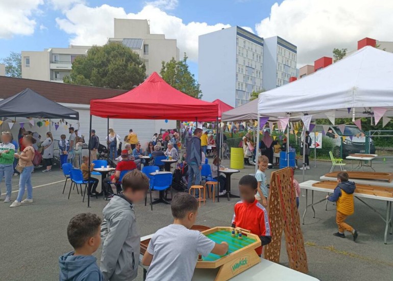 Photo Fête mondiale du Jeu à Villeneuve-les-Salines 2023