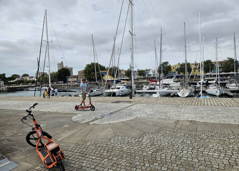 MobiFit Mini Pliable sur Port de La Rochelle
