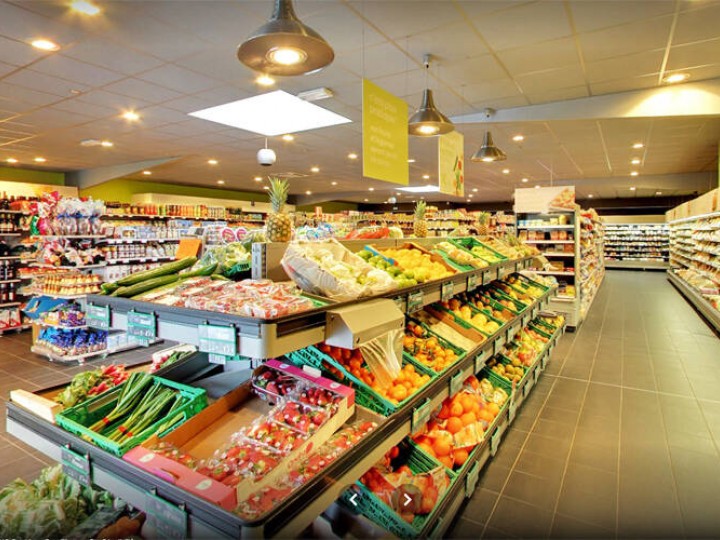 Carrefour City Commerces de bouche et produits du terroir à