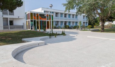 AUBERGE DE JEUNESSE AUBERGE DE JEUNESSE