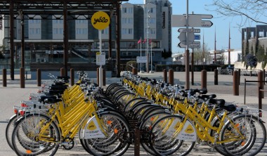 VÉLOS YÉLO TOURISTIQUES - COURTE DURÉE VÉLOS YÉLO TOURISTIQUES - COURTE DURÉE