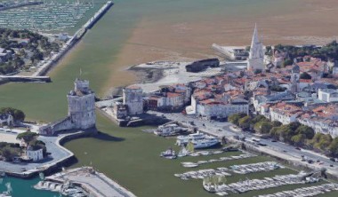 LE VIEUX PORT DE LA ROCHELLE LE VIEUX PORT DE LA ROCHELLE