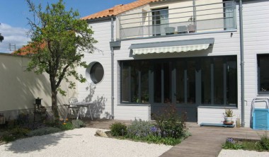 Maison 2 personnes - Monique Sophie Surville Maison