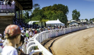 Courses à l'hippodrome_Châtelaillon-Plage