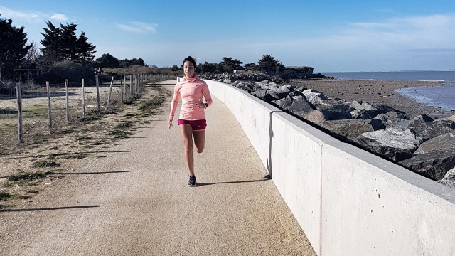 Footing sur le front de mer d'Angoulins