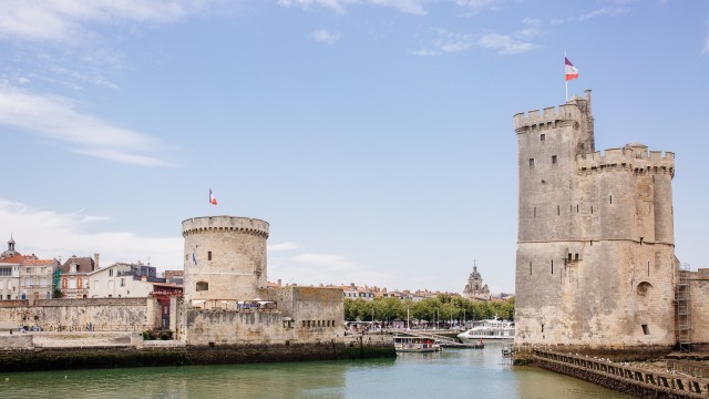 L'entrée du Vieux Port historique de La Rochelle